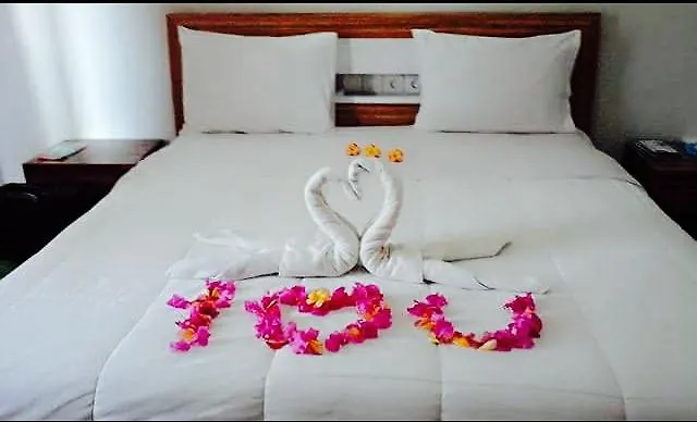 Tanjung Sari Inn Нуса-Дуа 3*,  Индонезия